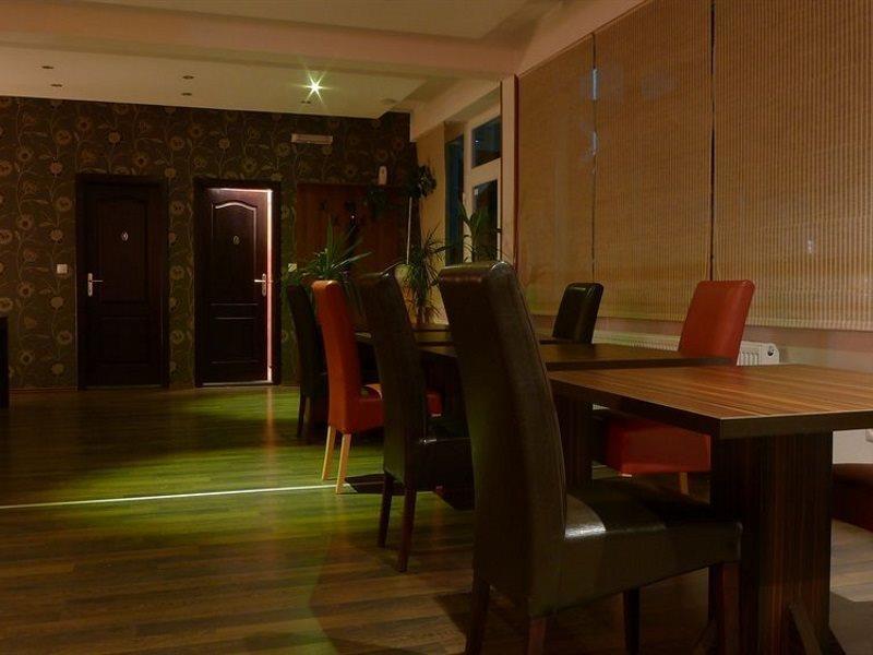 Ahar Hotel Ilidza Exterior photo